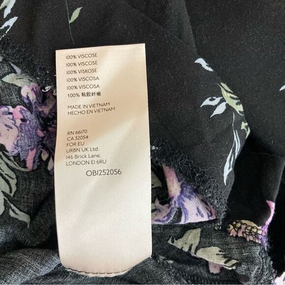 Free People Loretta Printed Tunic Black Floral Small - Picture 15 of 15